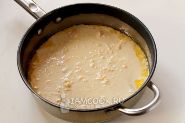 Хачапури на кефире на сковороде (быстрый рецепт)