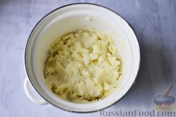 Хинкали с картофелем и сыром сулугуни